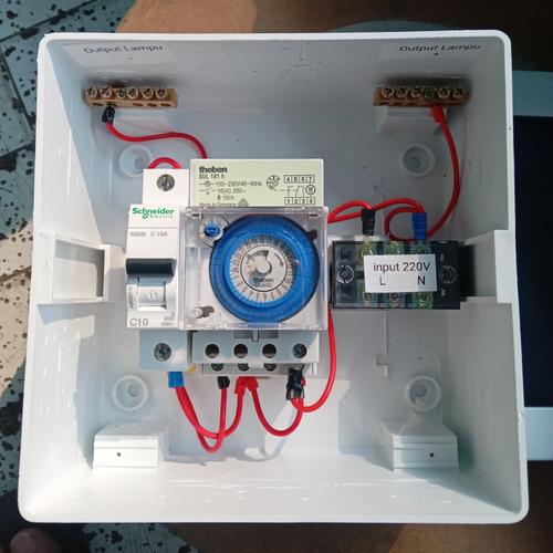 Jual panel lampu taman otomatis / timer theben+box+mcb 10A - Jakarta ...