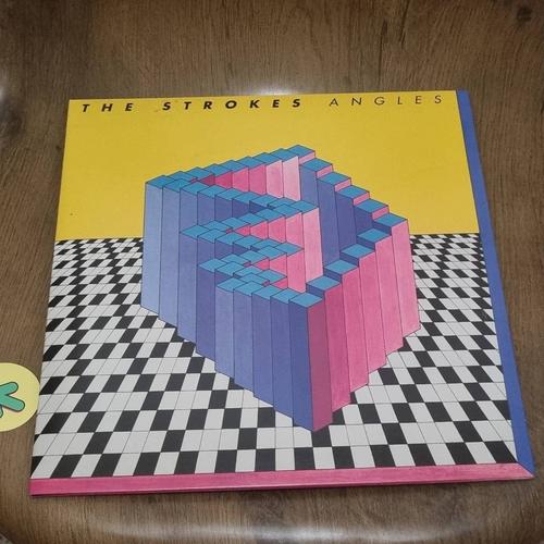 Jual Vinyl The Strokes Angles LP (second) Jakarta Selatan Kesborism Tokopedia