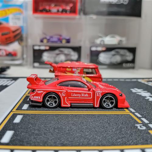 Jual hot wheels nissan silvia s15 red edition custom lbwk - Jakarta ...