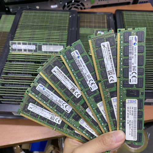 Lotto 32GB RAM Server Hynix DDR3 1333 ECC Registrata - 4x 8GB PC3-10600R 2Rx4