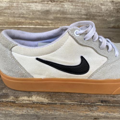 Jual sepatu nike original second - Kab. Lombok Utara - JedanJaden