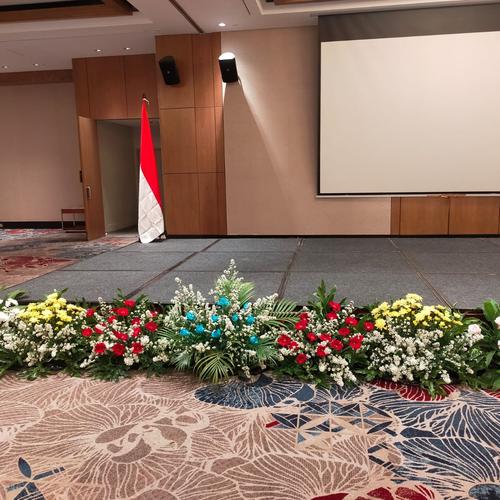 Jual Hiasan bunga untuk taman panggung | bunga hiasan taman panggung