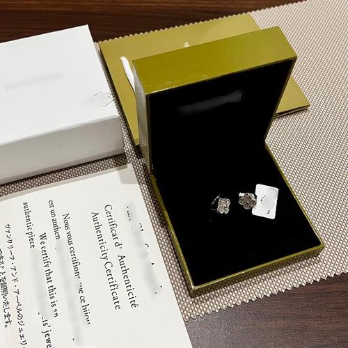 Jual EARRING VAN CLEEF & ARPELS VCA BOX FULLSET 5 VINTAGE ALHAMBRA