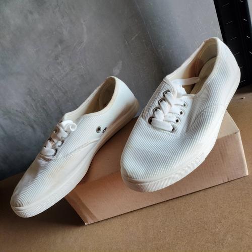 Sepatu Rubi Lisa Lace Up Plimsoll Jual Sepatu Rubi Original Juno