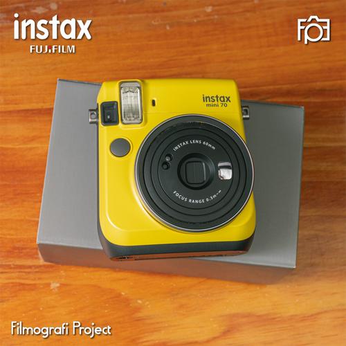 フィルムカメラ FUJI FILM INSTAX MINI 70 YELLOW フジフイルム インスタントカメラ instax mini 70 「チェキ」 イエロー