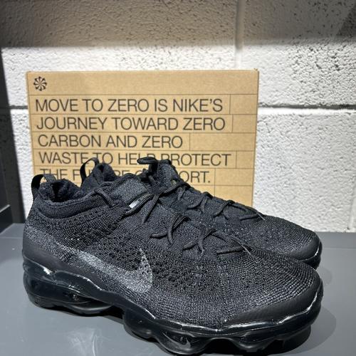 jual nike vapormax triple black