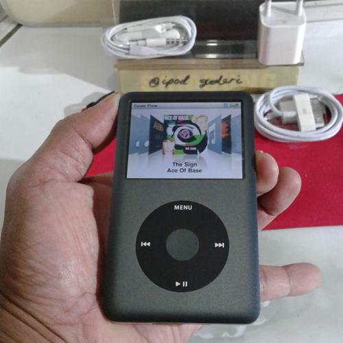 ポータブルプレーヤー iPod classic 160GB ポータブルプレーヤー iPod classic 160GB PHILIPS Fidelio ポータブル