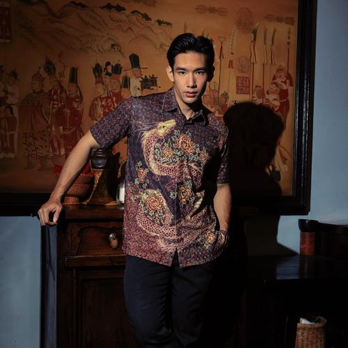 Kemeja Batik Modern