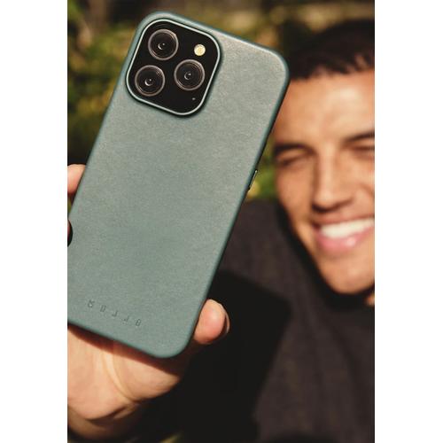 mujjo apple iphone 16 pro max leather case