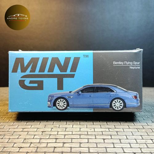Mini GT Bentley Flying Spur Scala 1/64 &ndash; Colore Verde Sabbia, Modello TSM #867