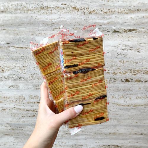 Gambar Harlie Lapis Legit - Pinggiran Kue ( Sliced ) dari HARLIE LAPIS LEGIT undefined Tokopedia