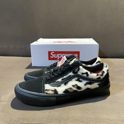 Jual Supreme x Vans Skate Old Skool Leopard Kota Bandung