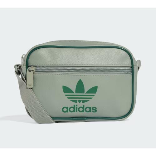(100% ORIGINAL) Adidas Adicolor Classic Mini Airliner Silver Green Trefoil  Sling Bag Crossbody di Travel Essentials Tokopedia Tokopedia