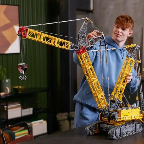 LEGO Technic Liebherr Crawler Crane LR 13000 mainan lego 42146 di Ga First  Class Tokopedia