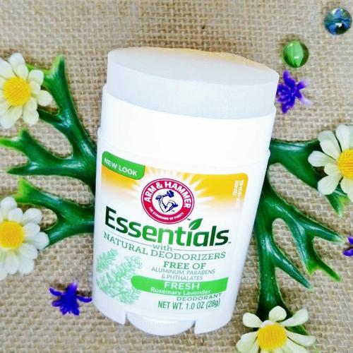 Jual DISKON Arm and Hammer Essentials Deodorant Rosemary Lavender Badan