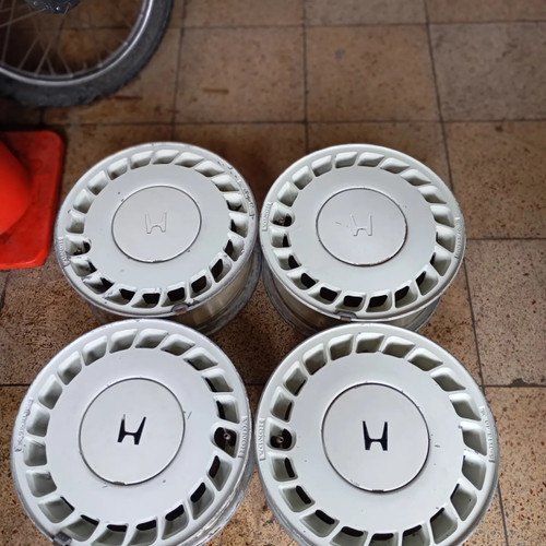 Jual velg standart Oem Original Honda Civic Sb2 Crx rare items bisa ...