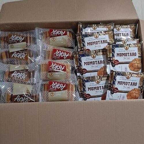 Jual MIX 1 DUS Isi 60 pcs ROTI GULUNG AOKA & MOMOTARO ( ROTI aoka ...