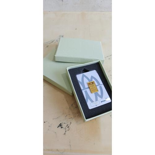 Jual Kotak kartu cardbox emoney box flazz kemasan kartu premium - Hijau ...