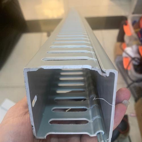Jual Pelindung Kabel Duct Lobang FORT Cable Dak duck - 25x25mm ...
