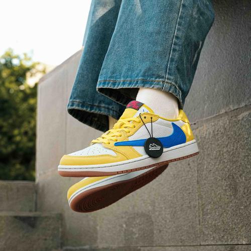 Yellow Jordan Low Travis Scott Obsidian Air Jordan Retro Low OG SP