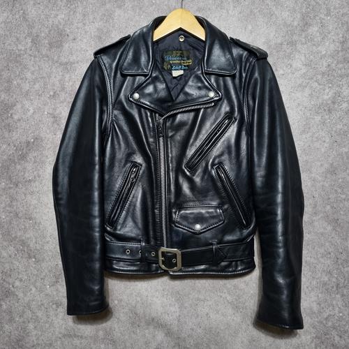 美品】Schott ブラック レザージャケット 32 (Jual Schott 美品】Schott ブラック レザージャケット 32 (Jual Schott