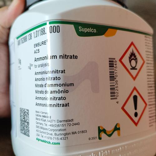 Jual ammonium nitrate merck 1kg Kota Depok Leres Mart Tokopedia