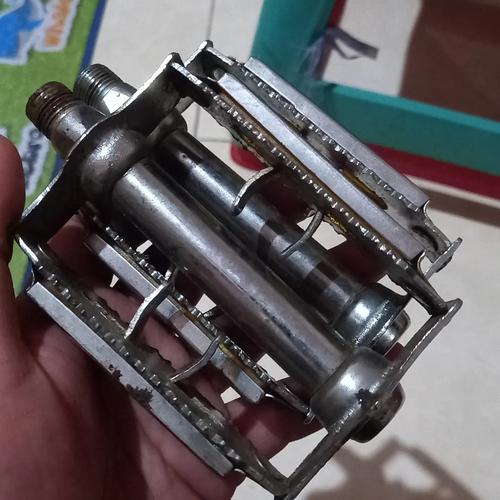 Jual pedal sepeda jadul besi reflektor as besar - Kab. Kendal ...