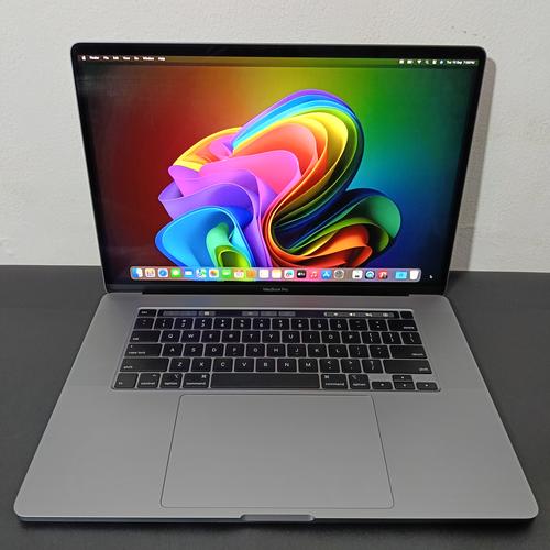 MacBook Pro i7 メモリ16GB Touchbar Mac MacBook Pro i7 メモリ16GB Touchbar Mac 【公式通販】