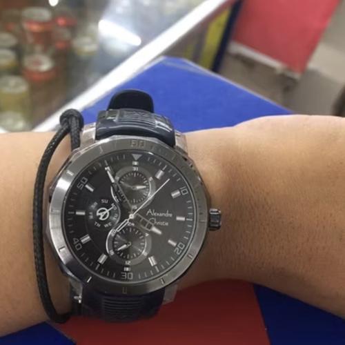 Jual Jam tangan ac bekas masih mulus - Kota Tangerang Selatan