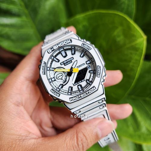 CASIO G-SHOCK マンガ ホワイトGA-2100 白 新品 ラスト 2025年最新】g