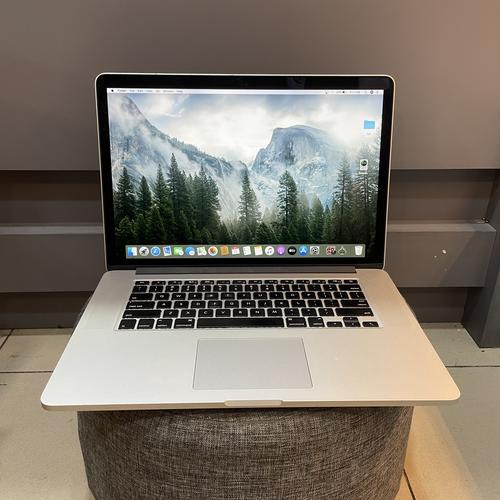 展示品 MacBook Pro 15インチ Retina Mid2015 i7/16GB/SSD256 A1398