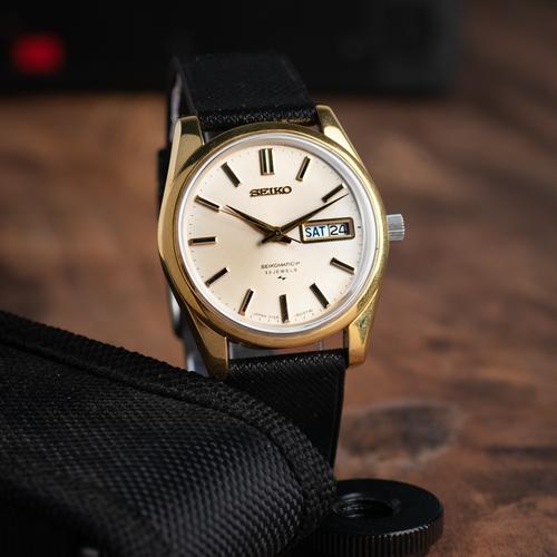超希少】SEIKO SEIKOMATIC-P 33JEWELS 自動巻き