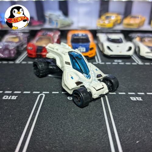 Jual Hot Wheels Max Steel Turbo Racer Putih Loose Junk HW City
