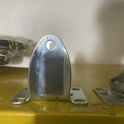 Jual BRACKET PANGKON RODA TROLLEY 3 INCH TIPE MATI DIAM - Kota Surabaya ...