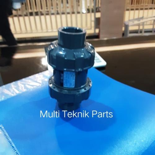 PVC Check Valve With Ball Valve - 1-1/2 Inch Solvent Connection For Plumbing - View #4