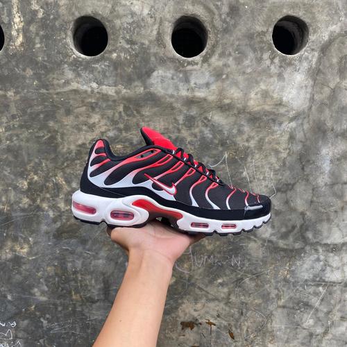 Jual Nike Air Max Plus TN Black Red University Kota Sukabumi