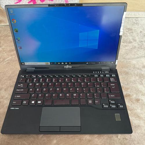 美品・軽量】富士通 FUTRO U9311K RAM 4G SSD 128G 美品・軽量】富士通 美品・軽量】富士通 FUTRO U9311K RAM 4G SSD 128G 美品・軽量】富士通