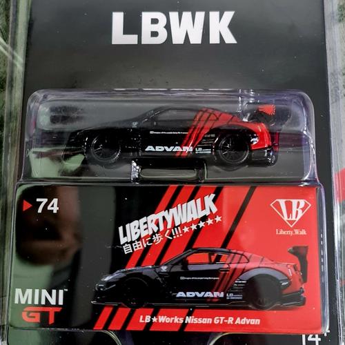 Mini gt R35 LBWK x large 24台 ( 1 カートン) AOSHIMA Plastic model