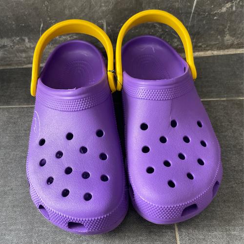 Crocs Clog Classic Purple Original Size M9 42/43 Defect Reject (3) di Ejit  Store Tokopedia