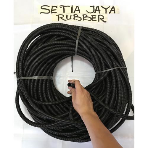 Foto Produk 10mm selang spiral flexible belah bungkus kabel universal mobil motor dari Setia Jaya Rubber