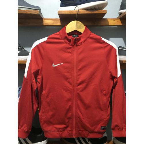jaket dri fit