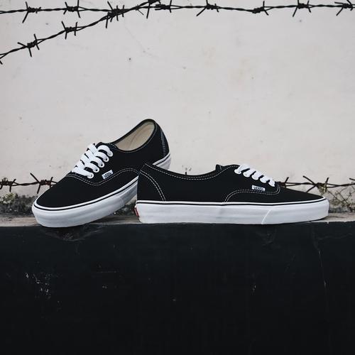 VANS AUTHENTIC BLACK/WHITE (ORIGINAL 