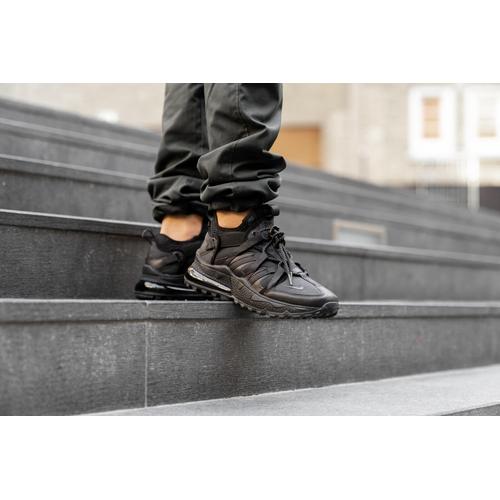 nike air max 270 bowfin on feet