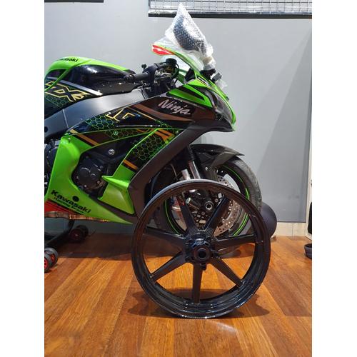 Foto Produk Velg ZX10R Carbon BST Ori Afsel Karbon Kawasaki dari Candi Motor