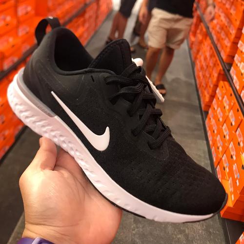 odyssey react black