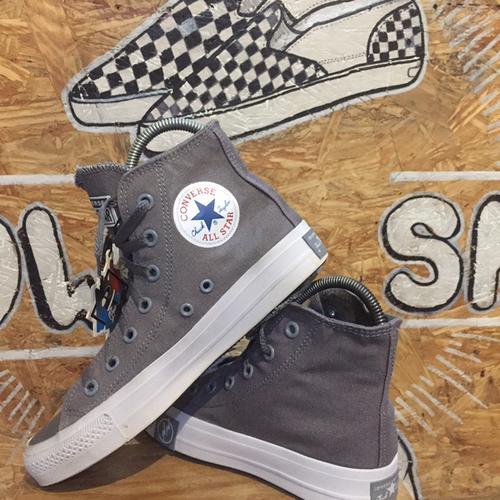 chuck taylor grey