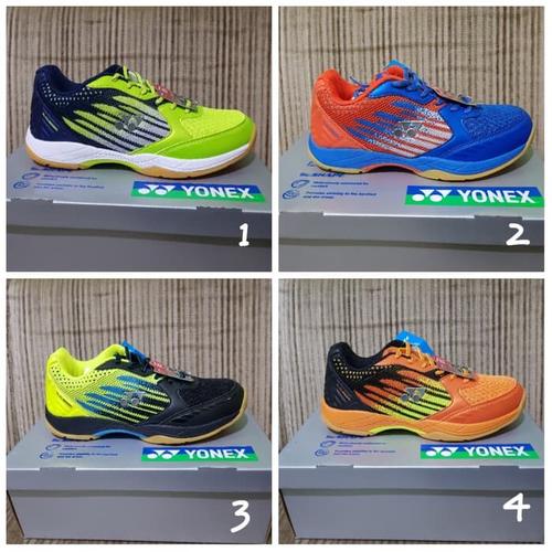 Foto Produk Sepatu Badminton Yonex 888 SL dari oke sport acc