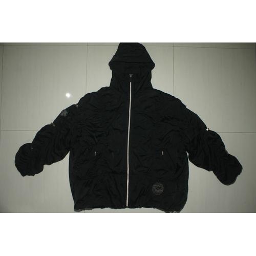 zip down jacket