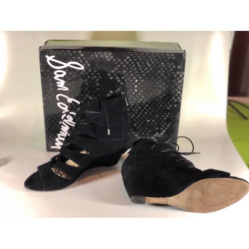 Jual Preloved Lace Up Wedge Booties 