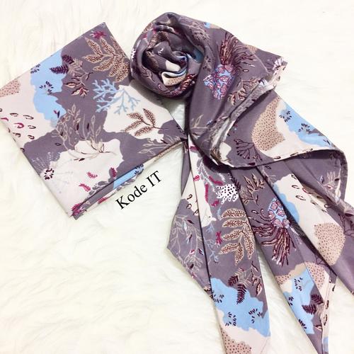 Gambar JILBAB SEGITIGA INSTAN MOTIF MONALISA KODE IT dari aidahijabers undefined Tokopedia